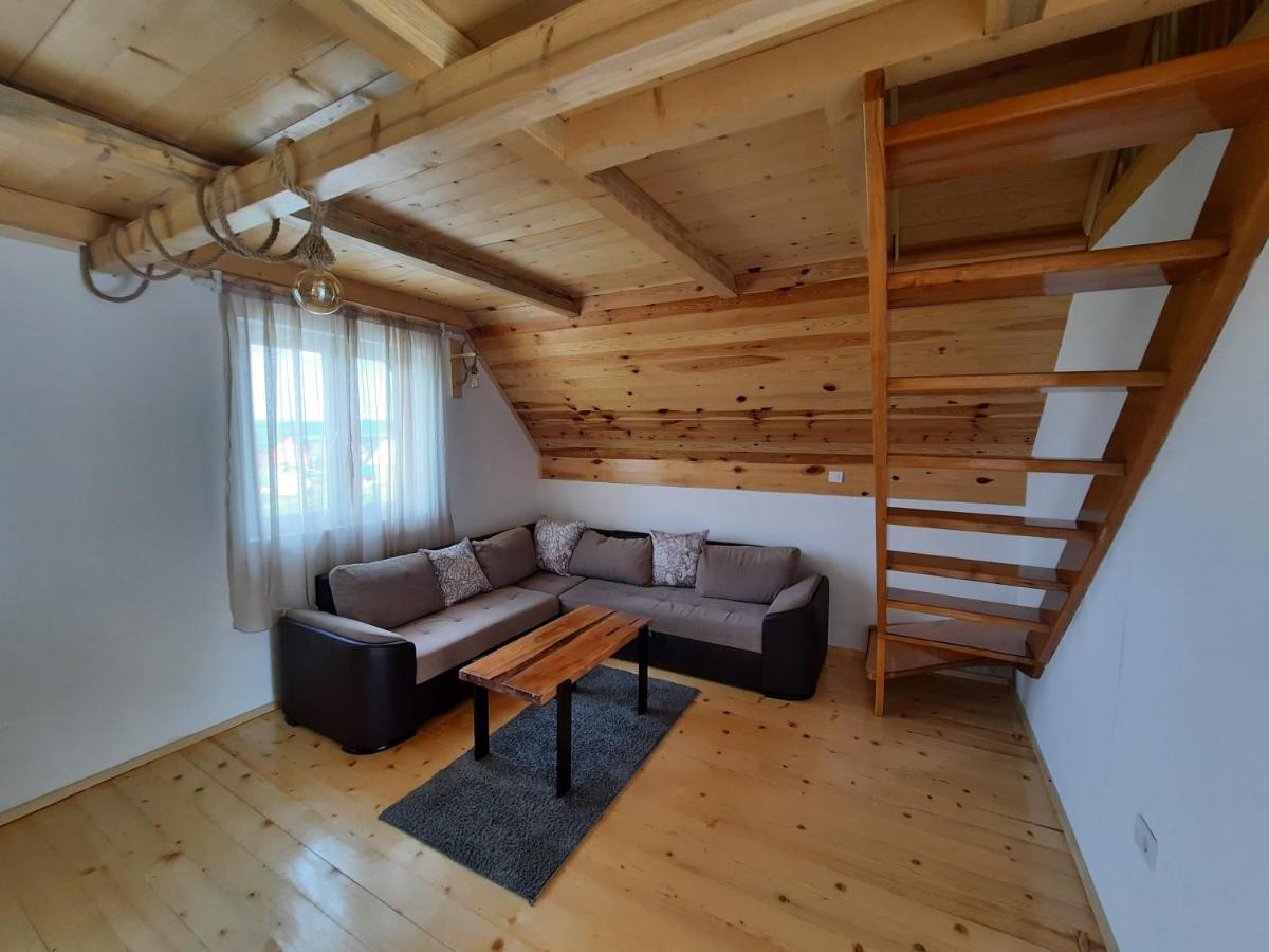 Vila Aleksandar 자블야크 외부 사진